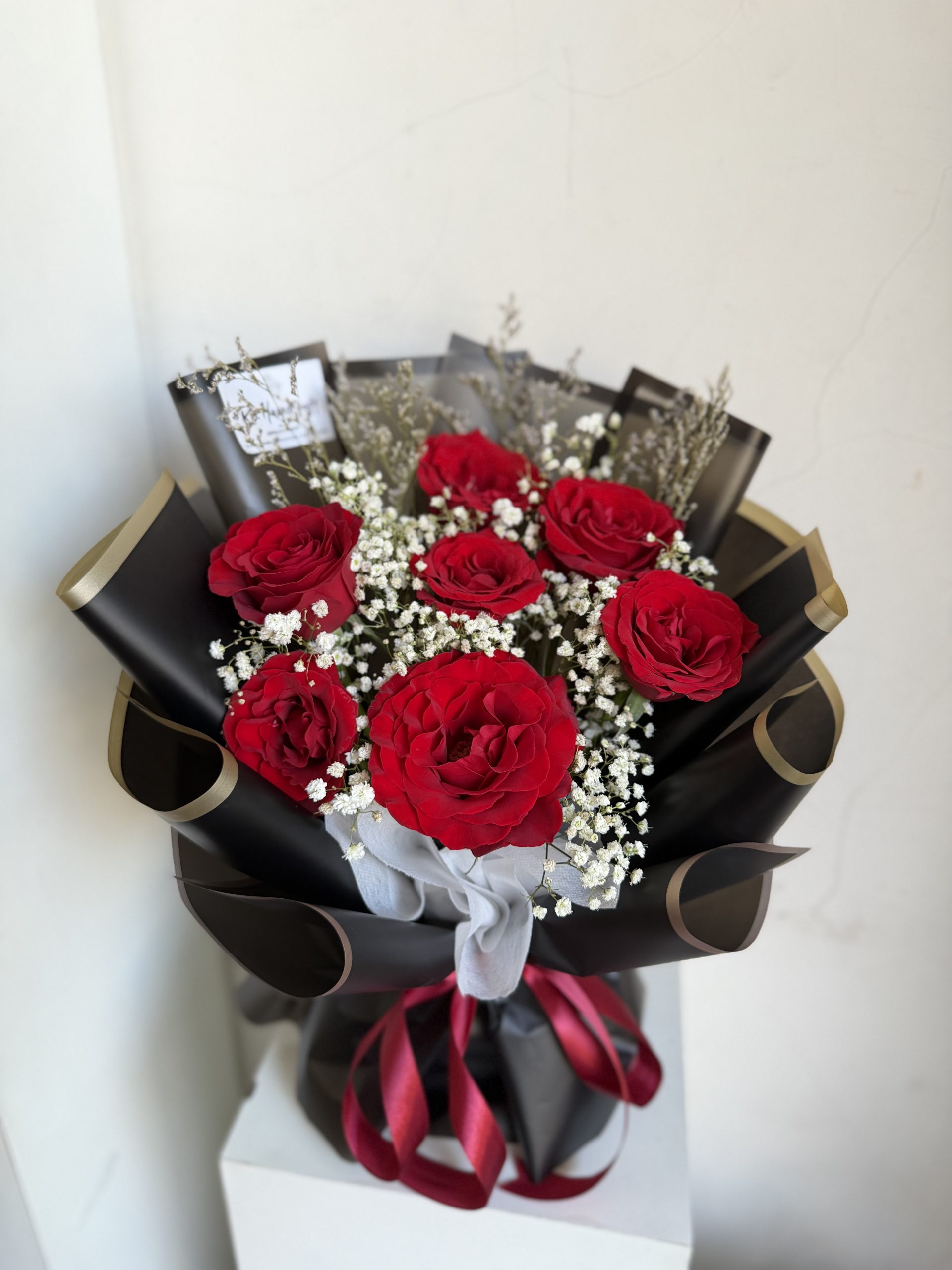 Classic charm Fresh Flowers